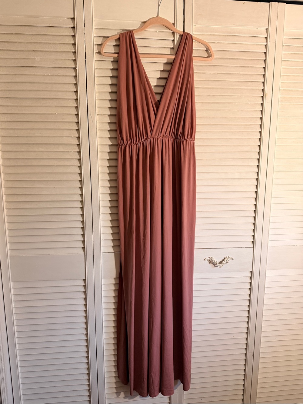 H&M Sleeveless V-Neck Maxi Maternity Dress in Mauve